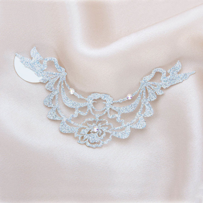 bijoux de peau bagatelle argent fond satin